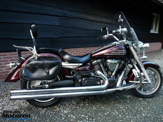 yamaha - xv-1900-a-midnight-star