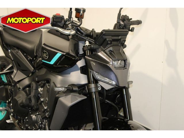 yamaha - mt-09-y-amt