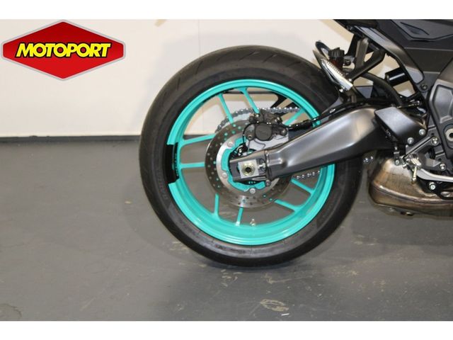 yamaha - mt-09-y-amt