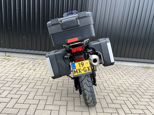 bmw - f-800-gs