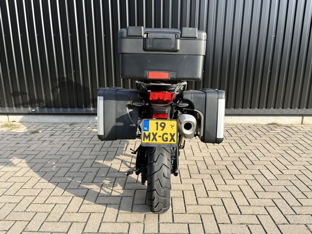 bmw - f-800-gs