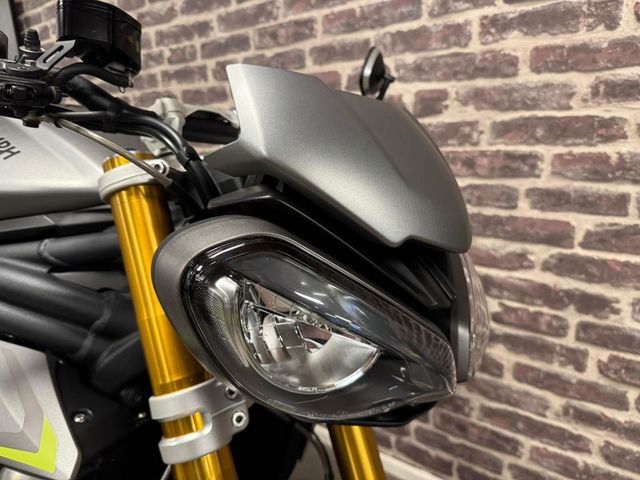 triumph - speed-triple-1200-rs