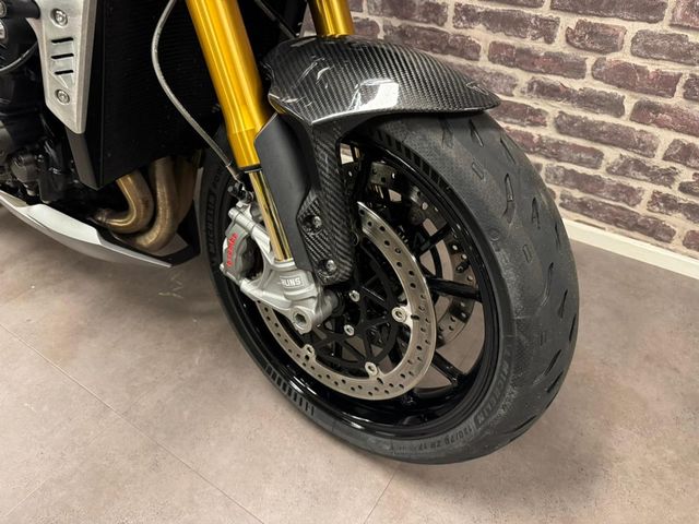 triumph - speed-triple-1200-rs