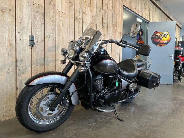kawasaki - vn-900-classic