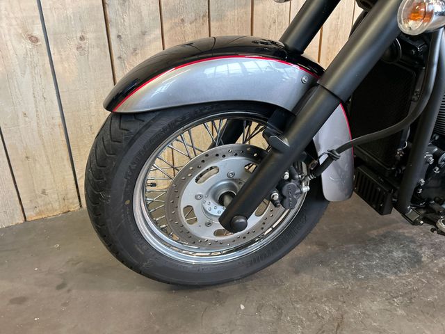 kawasaki - vn-900-classic