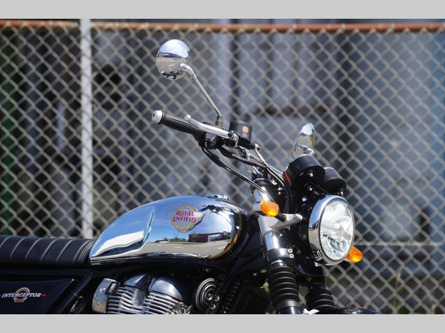 royal-enfield - interceptor-650