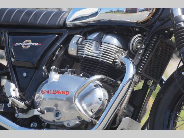 royal-enfield - interceptor-650