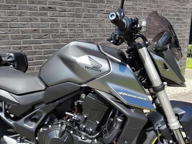 honda - cb-750-hornet
