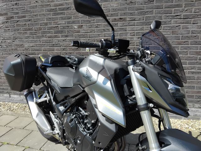 honda - cb-750-hornet