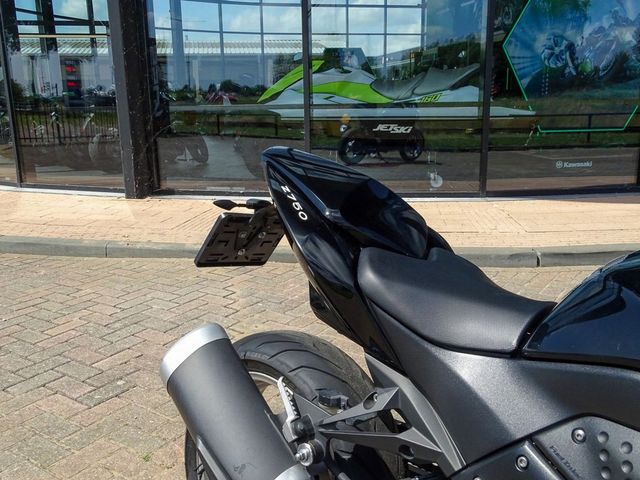 kawasaki - z-750