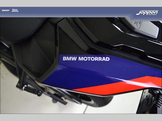 bmw - m-1000-r