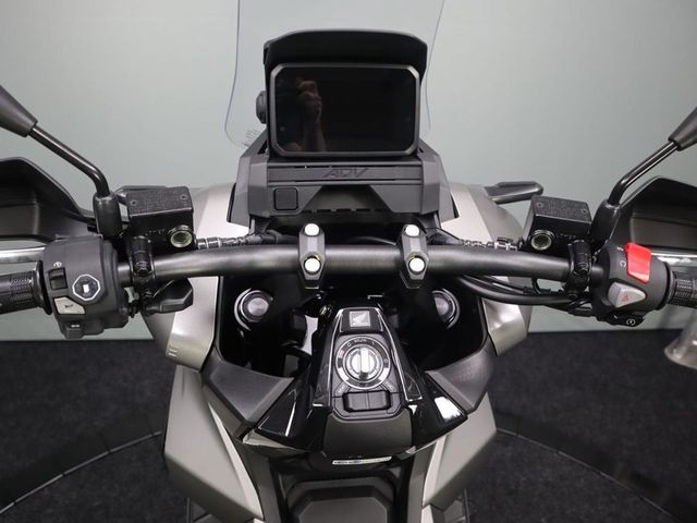 honda - adv-350