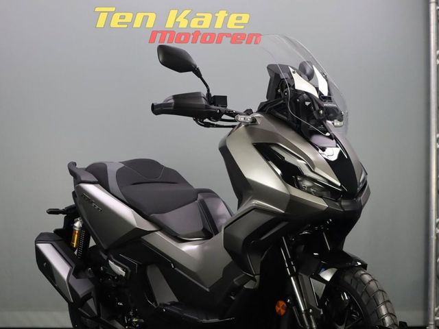 honda - adv-350