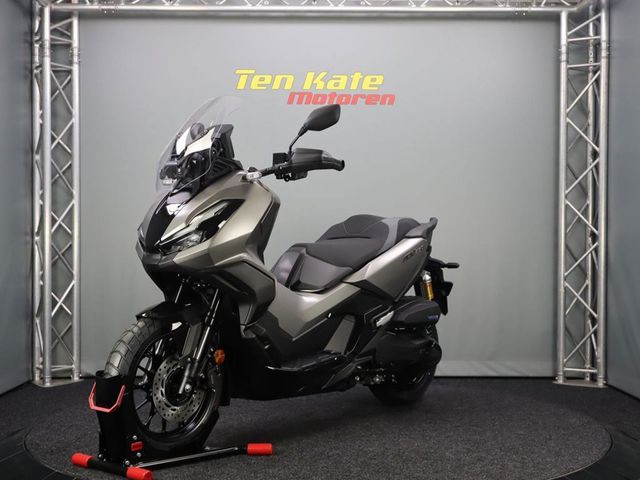 honda - adv-350