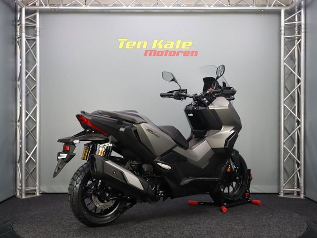honda - adv-350