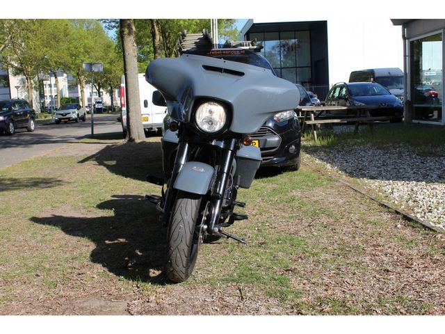 harley-davidson - street-glide-flhx