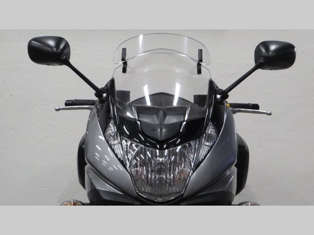 suzuki - gsf-650-sa