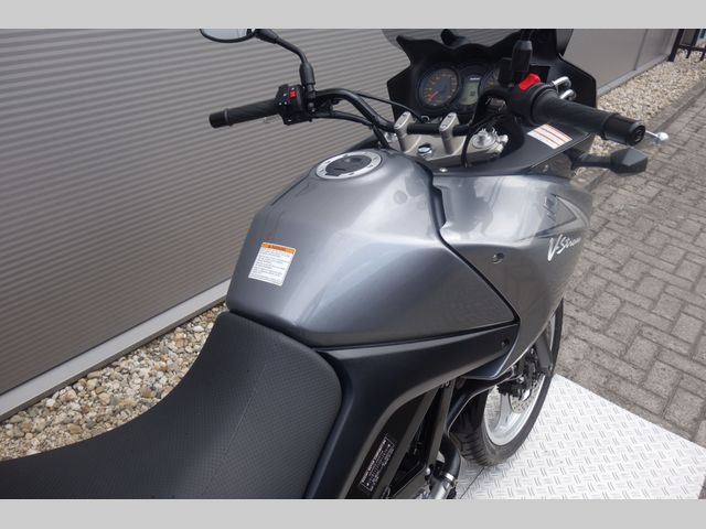 suzuki - v-strom-dl-650-abs