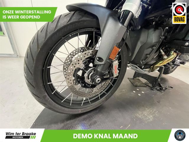 bmw - r-1300-gs-triple-black