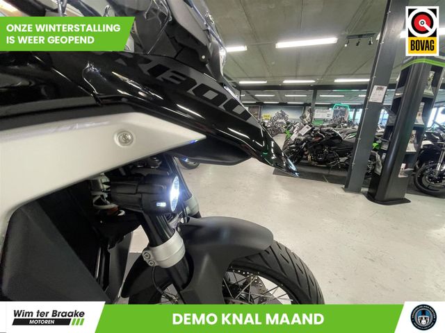 bmw - r-1300-gs-triple-black