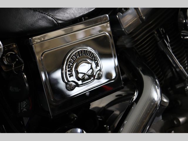 harley-davidson - super-glide-fxd-dyna
