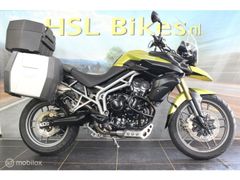 TRIUMPH TIGER 800