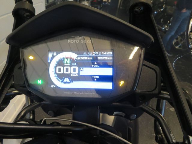 moto-guzzi - v-85-tt