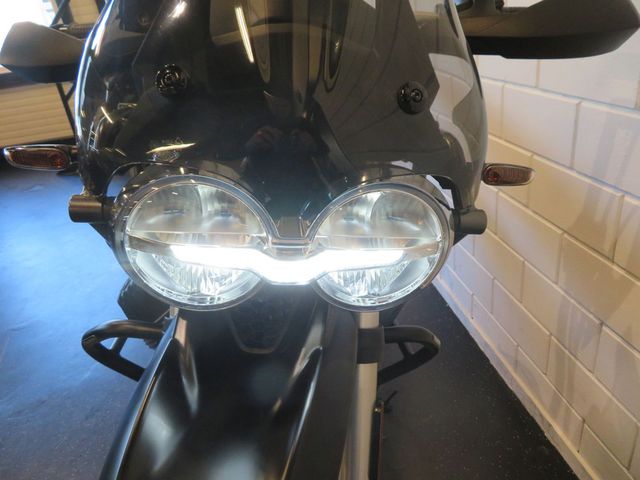 moto-guzzi - v-85-tt