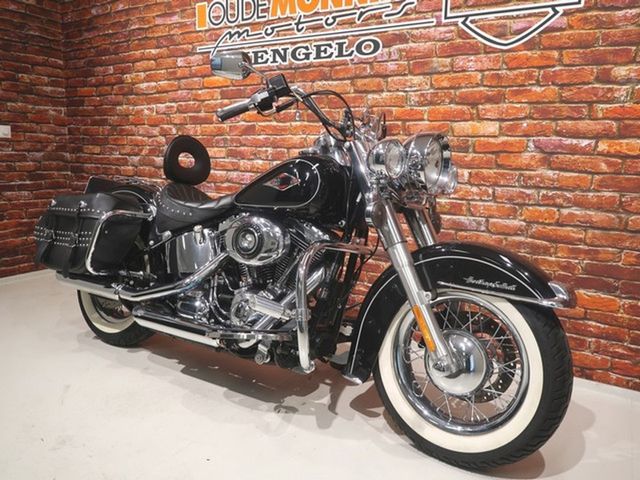 harley-davidson - heritage-softail-classic-flstc