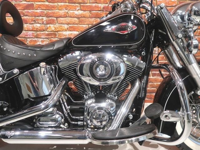 harley-davidson - heritage-softail-classic-flstc