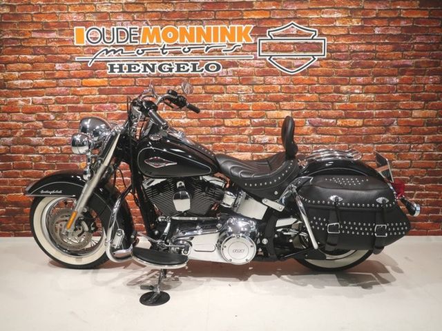 harley-davidson - heritage-softail-classic-flstc