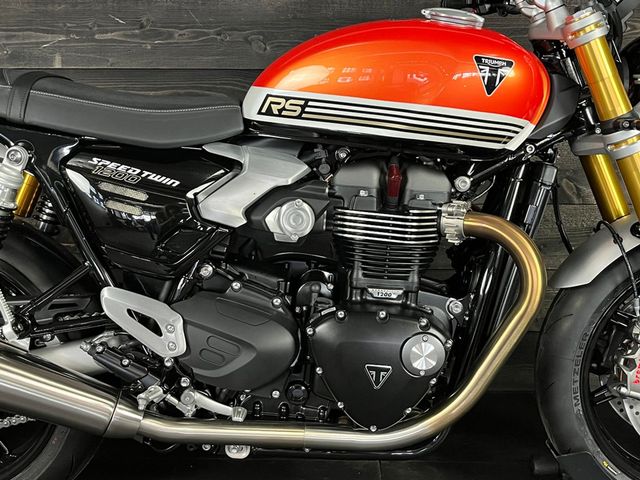 triumph - speed-twin-1200-rs