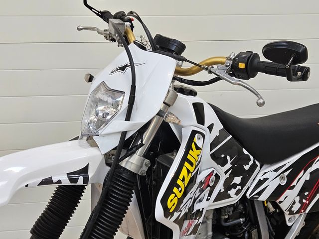 suzuki - dr-z-400-s