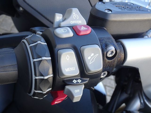 bmw - r-1200-rt-abs