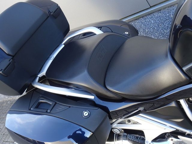 bmw - r-1200-rt-abs