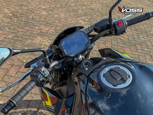 kawasaki - z900