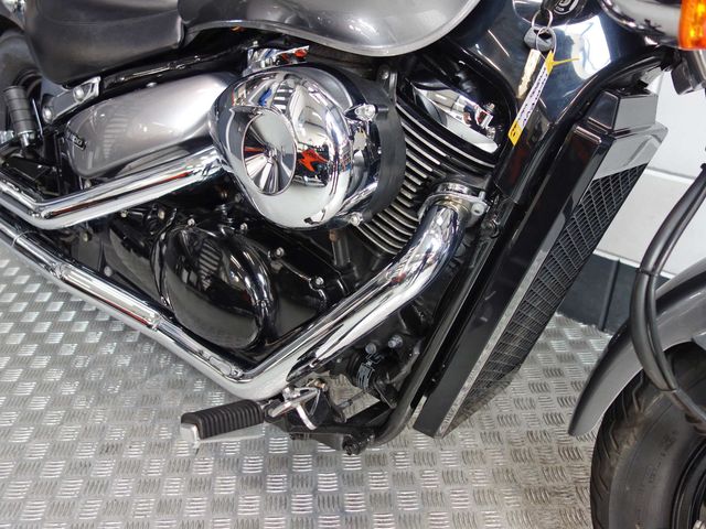 suzuki - intruder-m-800