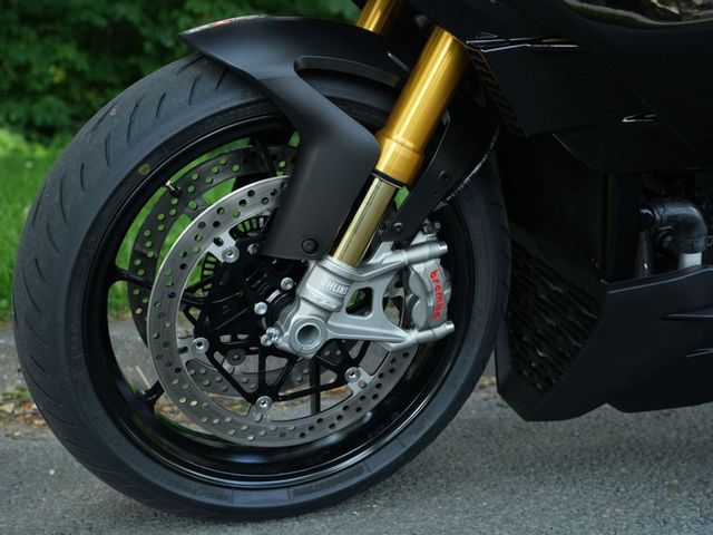 aprilia - tuono-v4-factory
