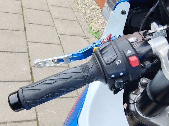 suzuki - gsx-r-750
