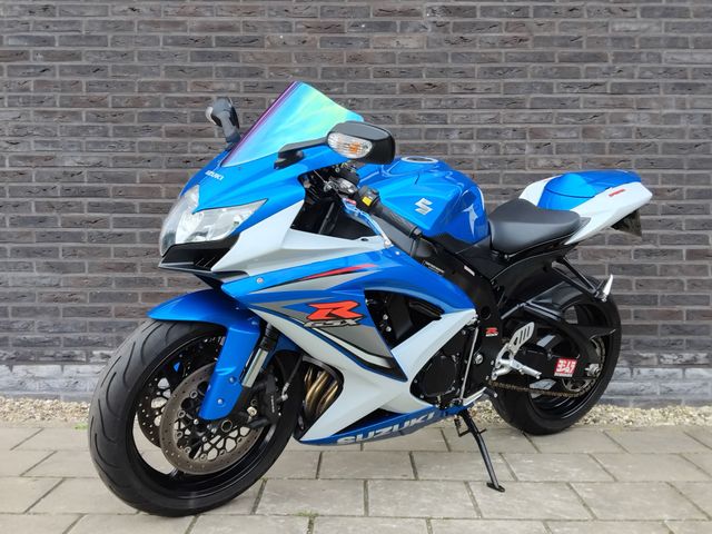 suzuki - gsx-r-750