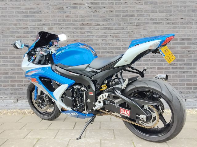suzuki - gsx-r-750