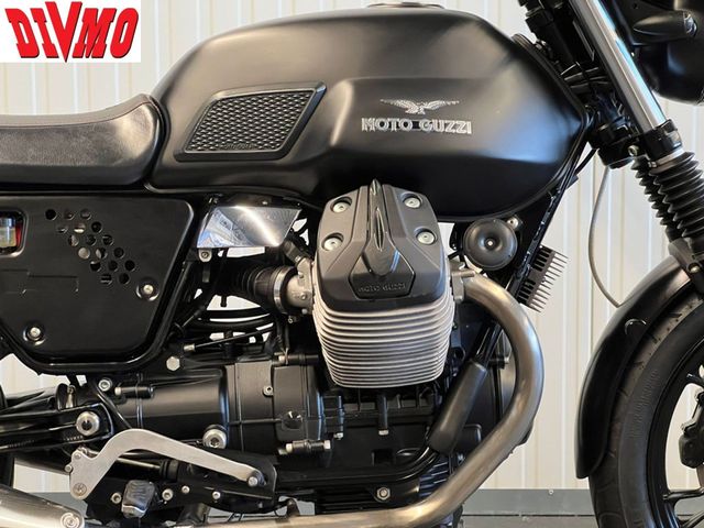 moto-guzzi - v-7-classic