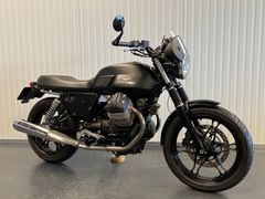 MOTO GUZZI V 7 CLASSIC
