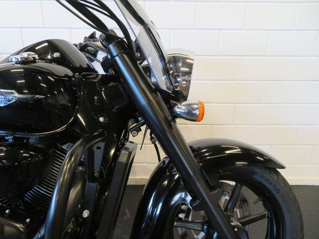 suzuki - vl-1500-lc-intruder