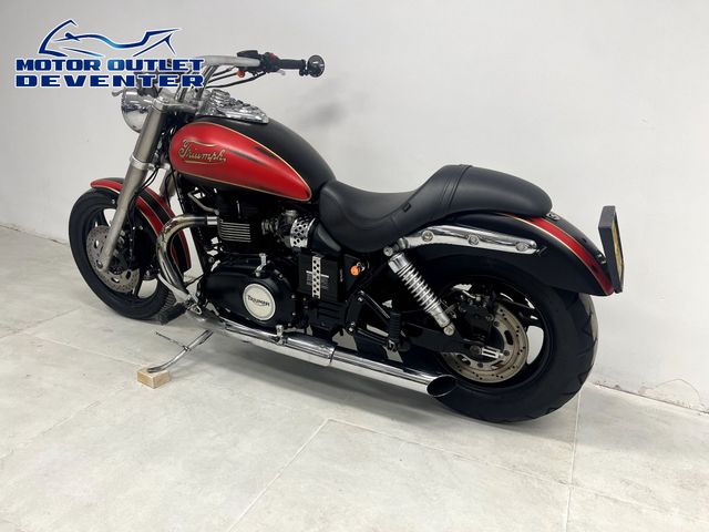 triumph - speedmaster