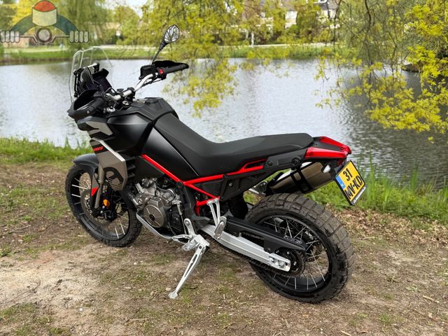 aprilia - tuareg-600
