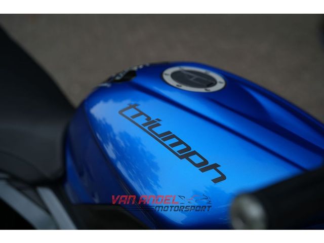 triumph - street-triple-675