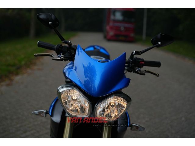 triumph - street-triple-675