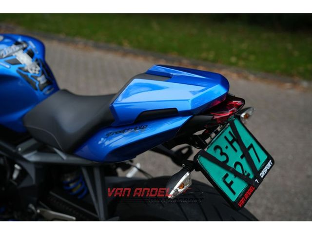 triumph - street-triple-675