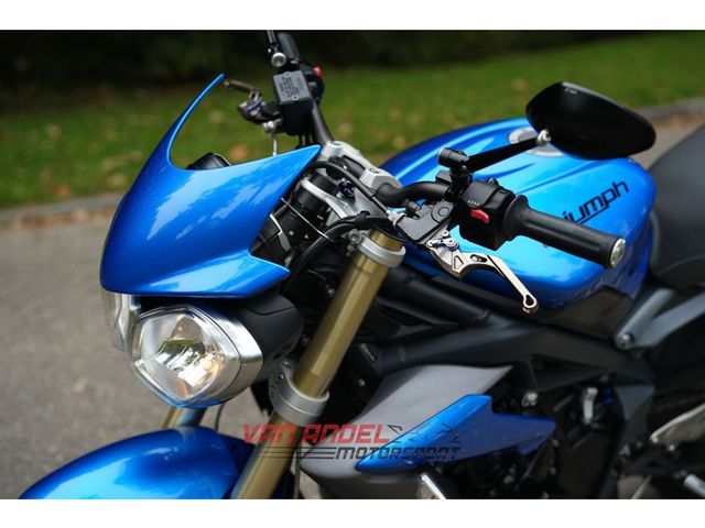 triumph - street-triple-675